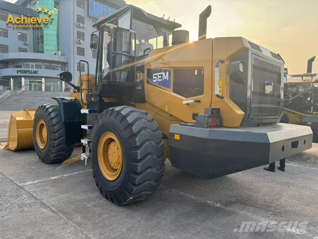 SEM 656F Wheel loaders