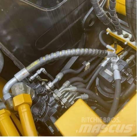 Sany SY75C Midi excavators  7t - 12t
