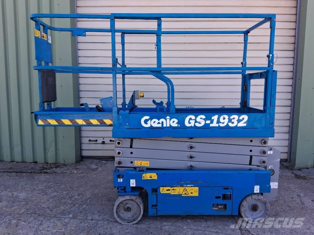 Genie GS 1932 Scissor lifts