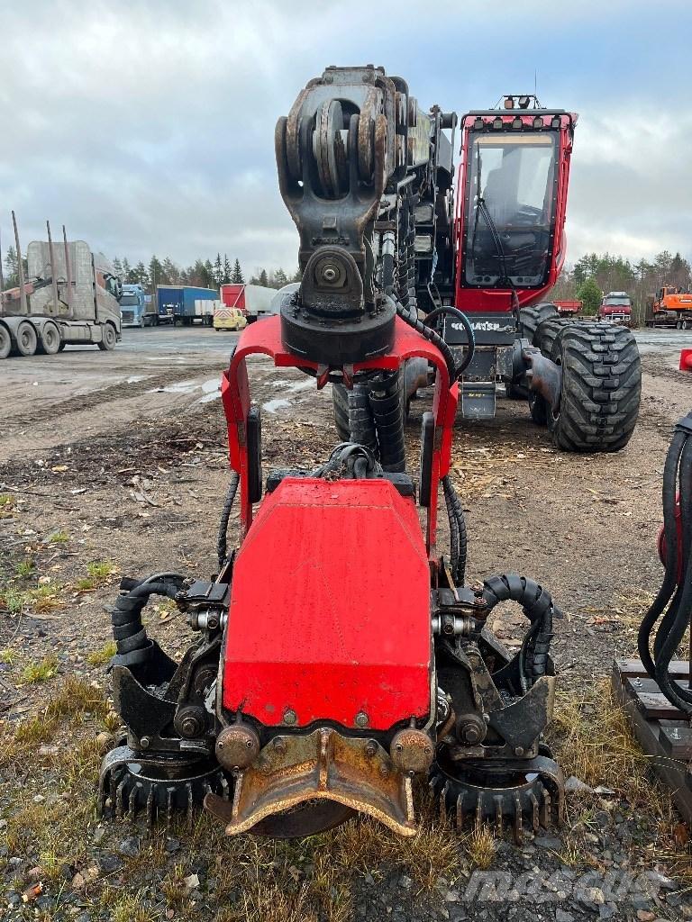 Komatsu 911 Harvesters