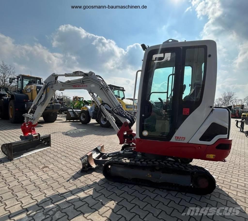 Takeuchi TB 225 Mini excavators < 7t (Mini diggers)