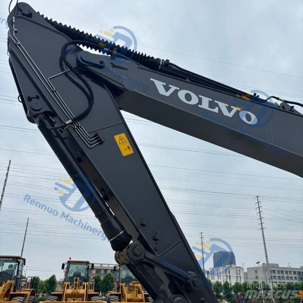 Volvo EC210 Crawler excavators