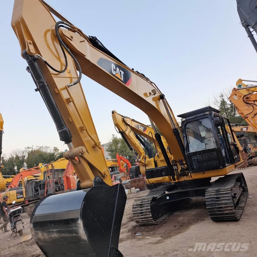 CAT 320 D2L Crawler excavators