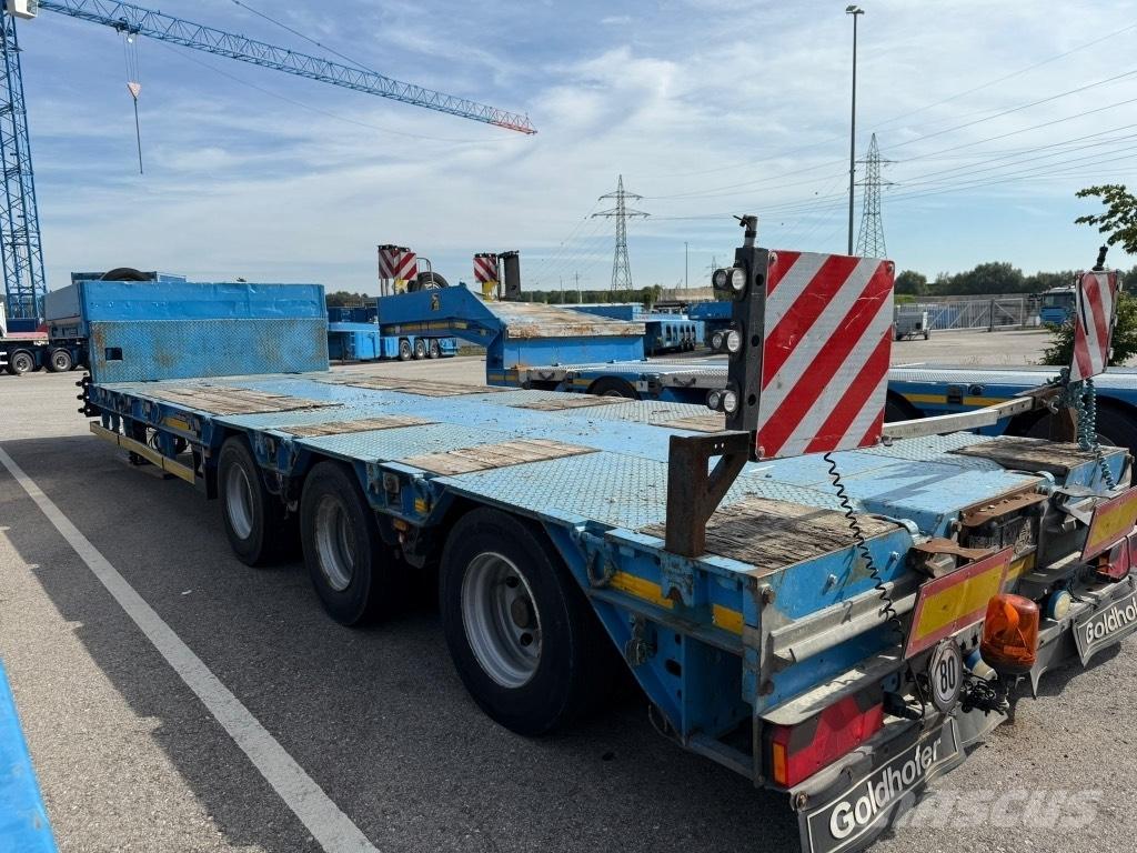Goldhofer STZ-3L Tractor Units