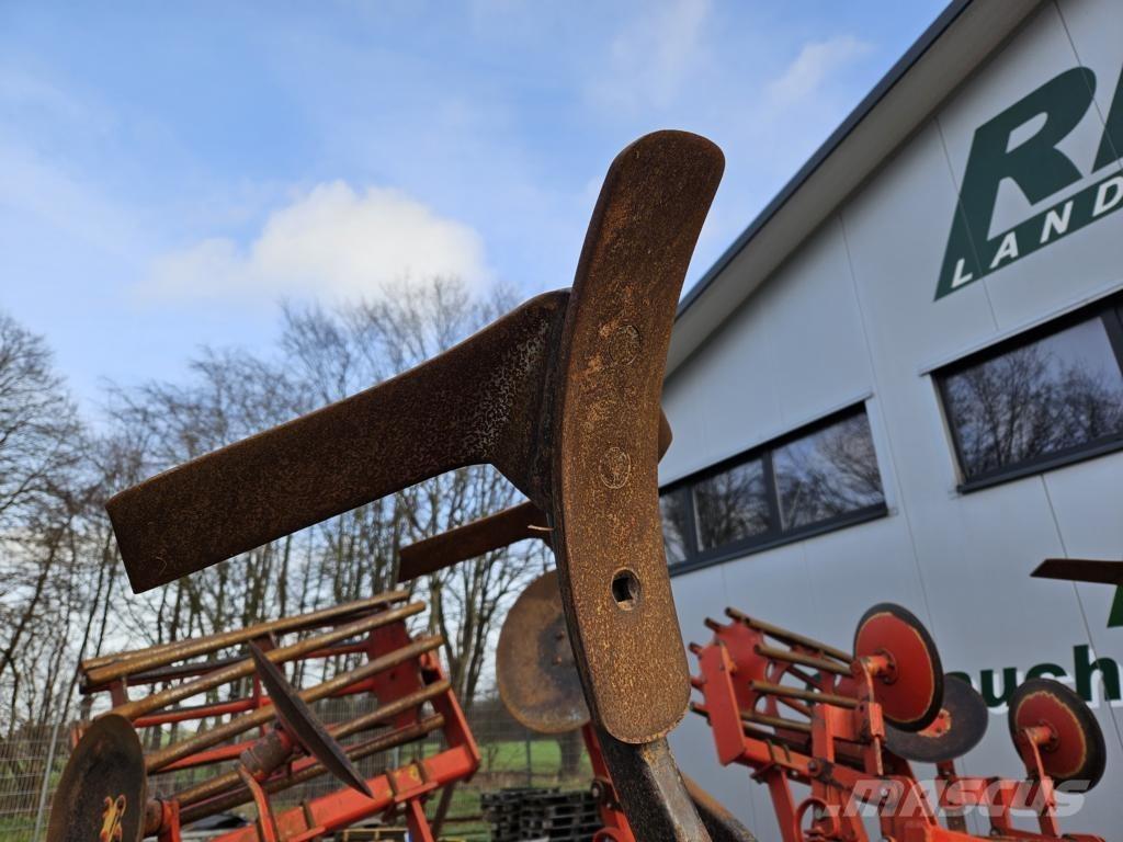 Knoche 5M Cultivators