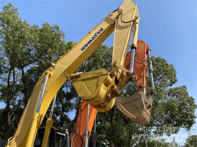 Komatsu PC 450-8 Crawler excavators