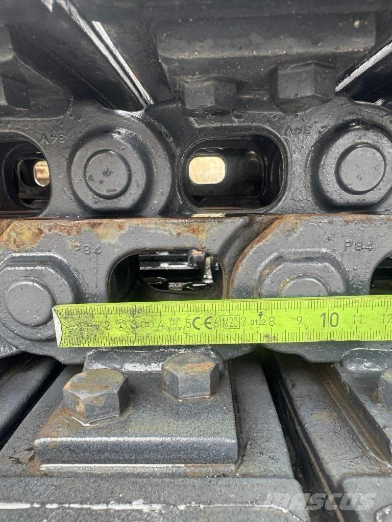 Komatsu PC 35 MR-2 Tracks, chains and undercarriage