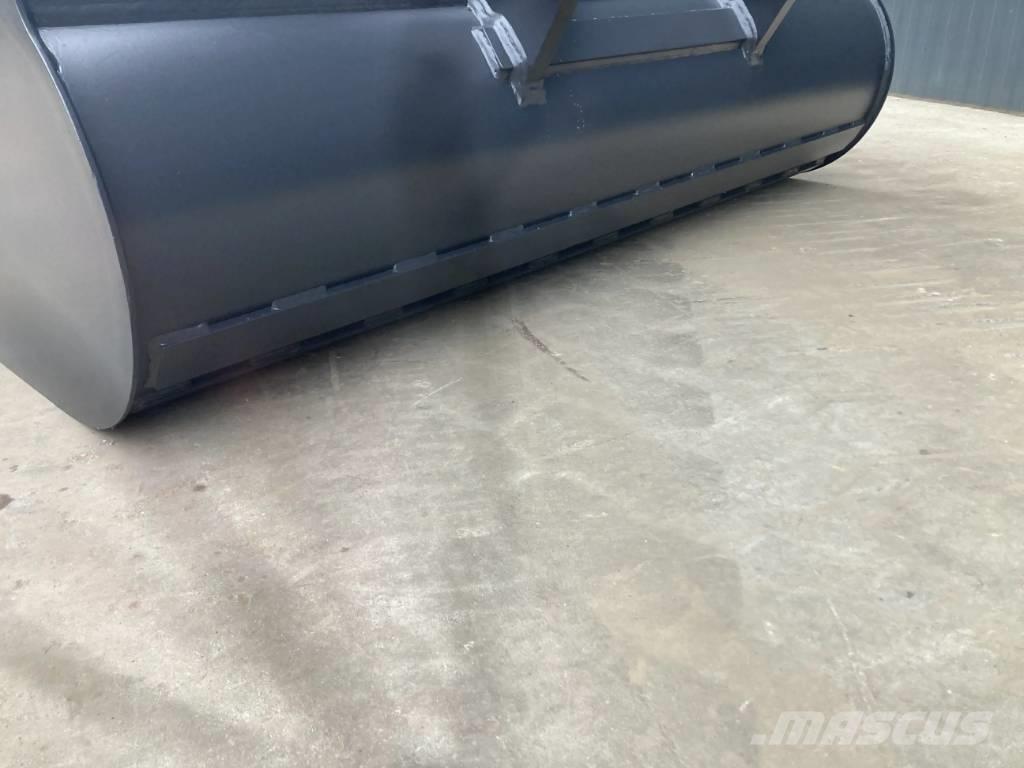  Smitma CW40 1.80m Buckets