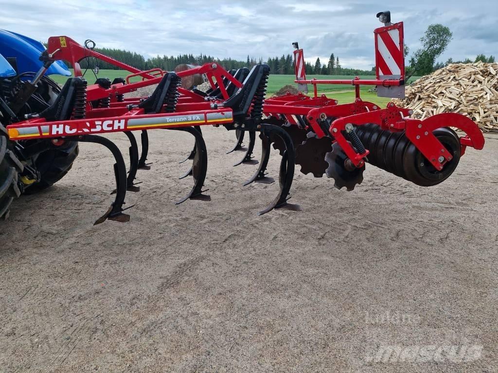 Horsch 3FX Chisel ploughs