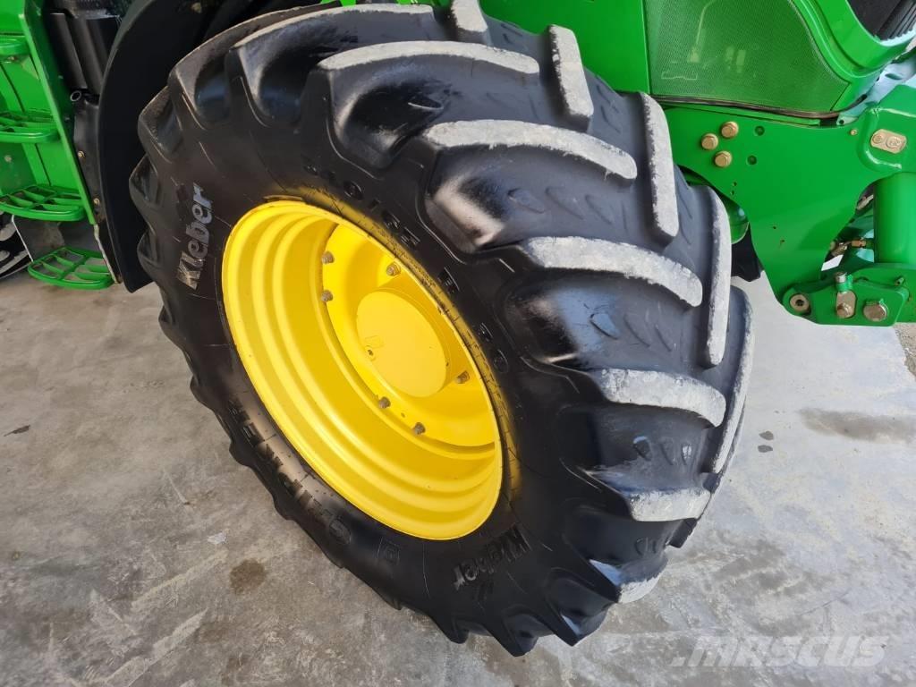 John Deere 6190 R Tractors