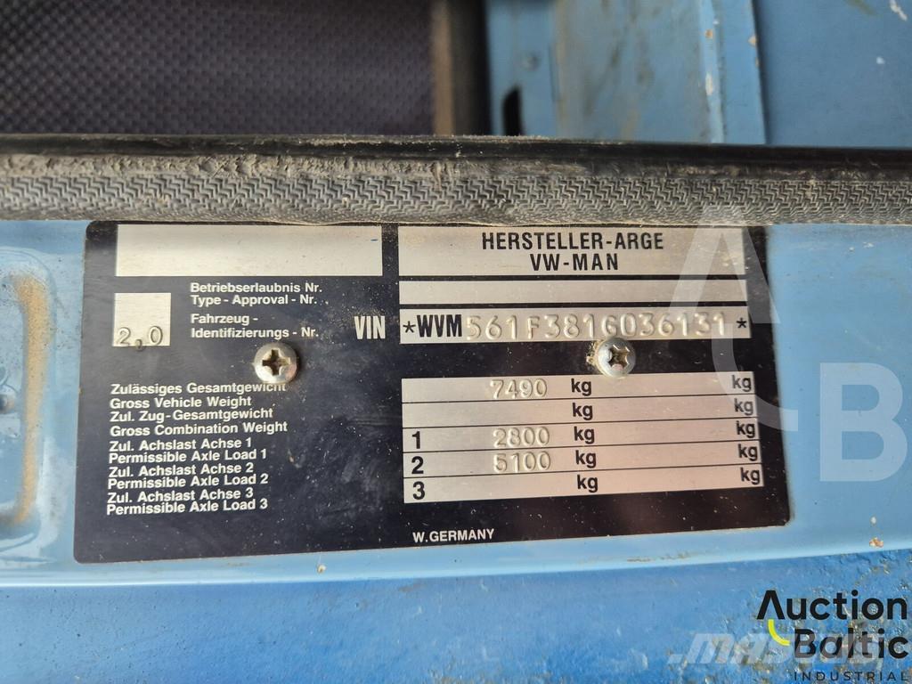 MAN 8.136 Flatbed / Dropside trucks