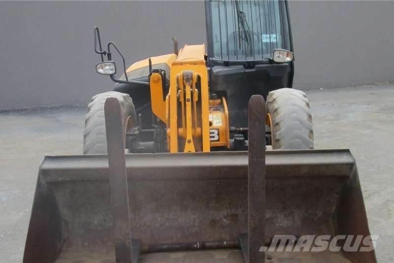 JCB 541-70 Other trucks