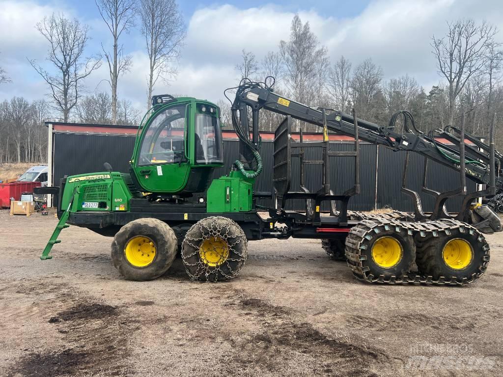 John Deere 810 E Forwarders