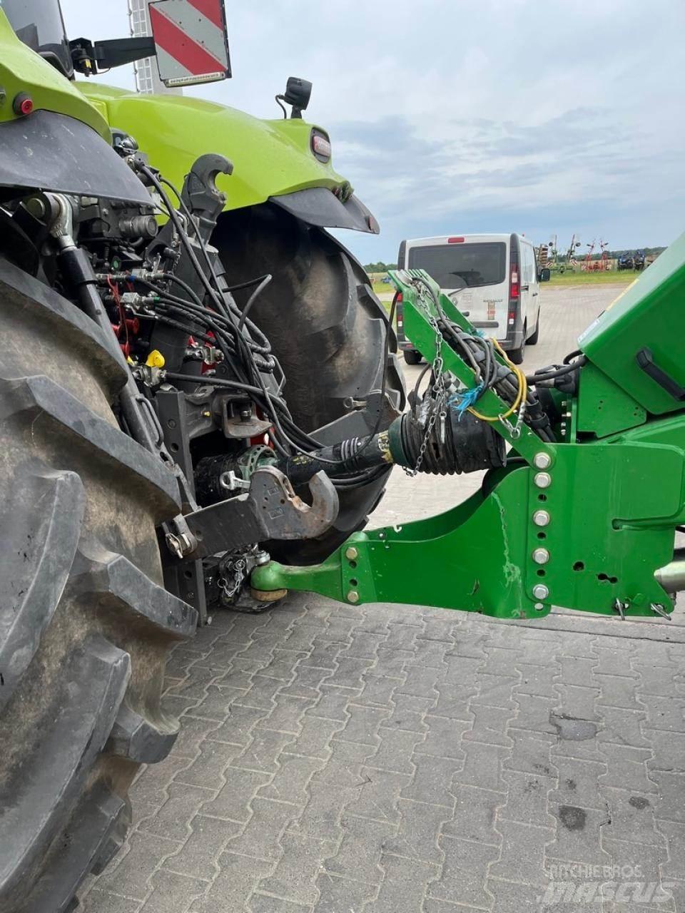John Deere 1424 C Square balers
