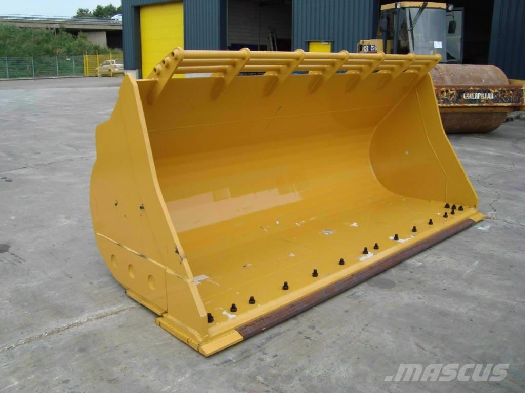 CAT 980 Buckets