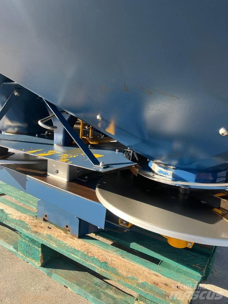 Bogballe L2 Mineral spreaders