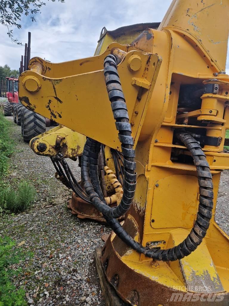  GILBERT 3018 Harvesters