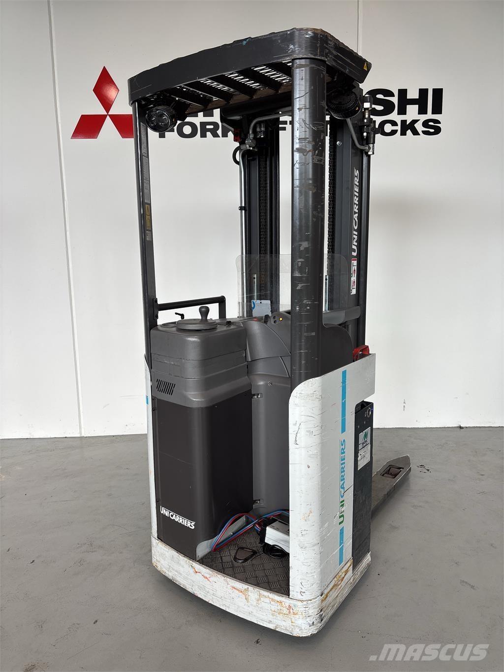 Atlet A160 Self propelled stackers