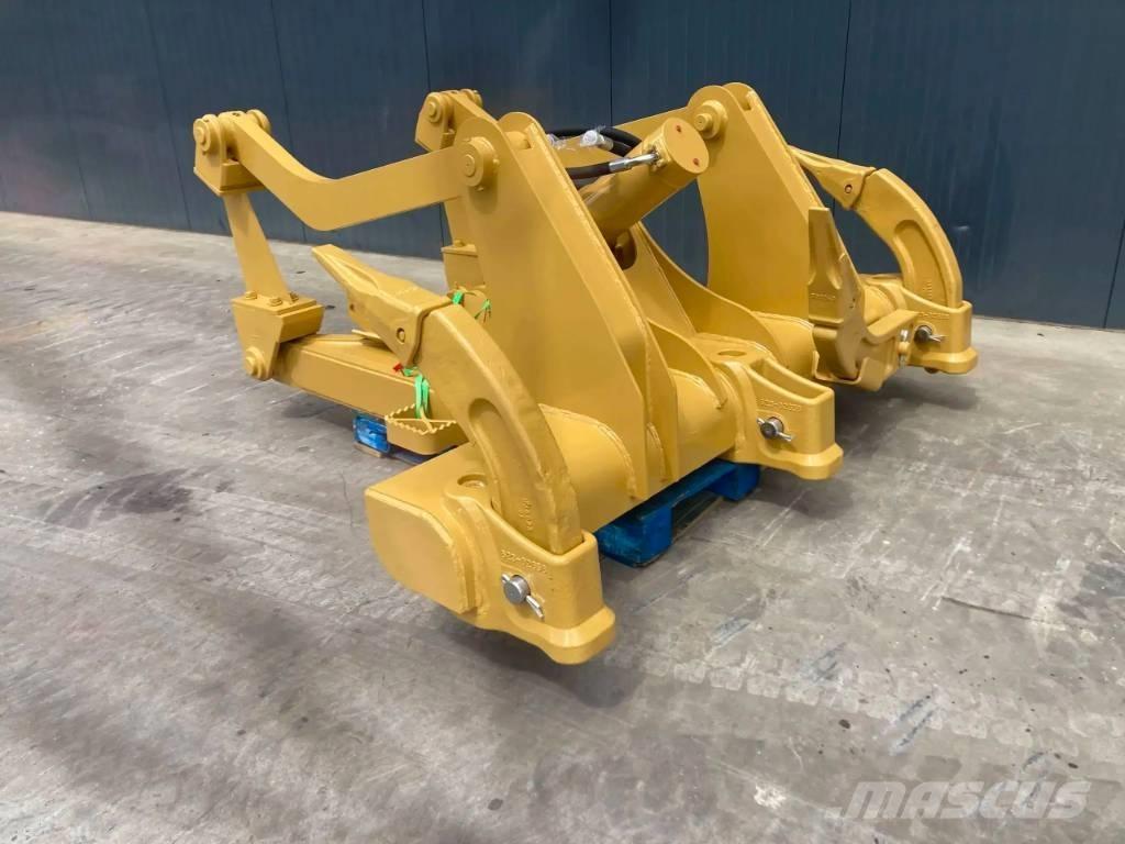 CAT D6 Scarifiers