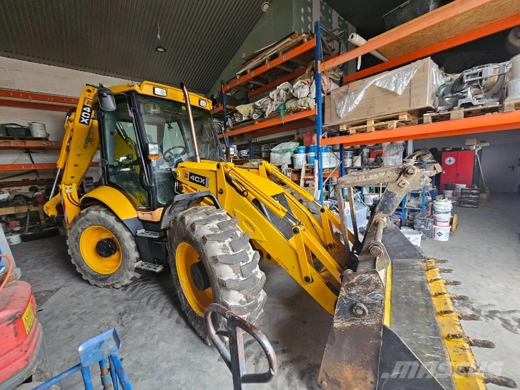 JCB 4 CX Backhoe loaders