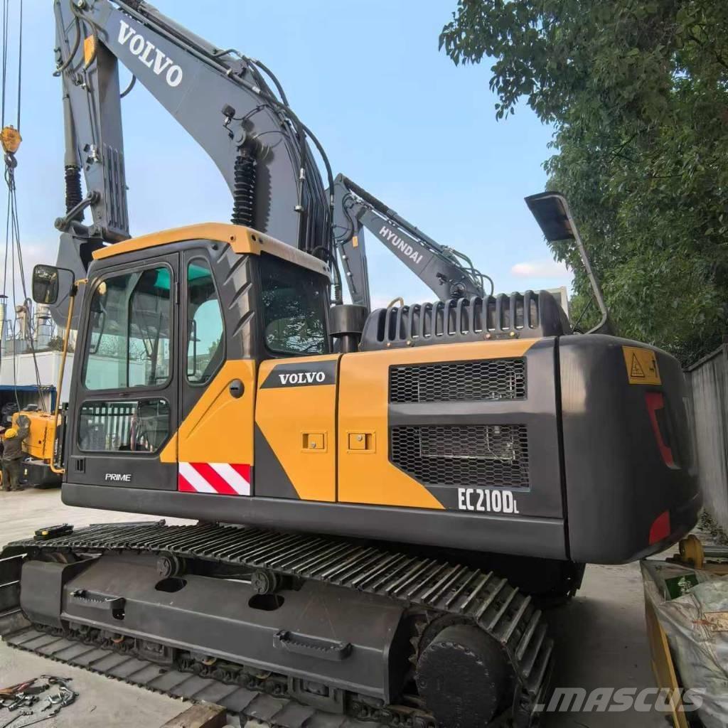 Volvo EC 210 D Midi excavators  7t - 12t