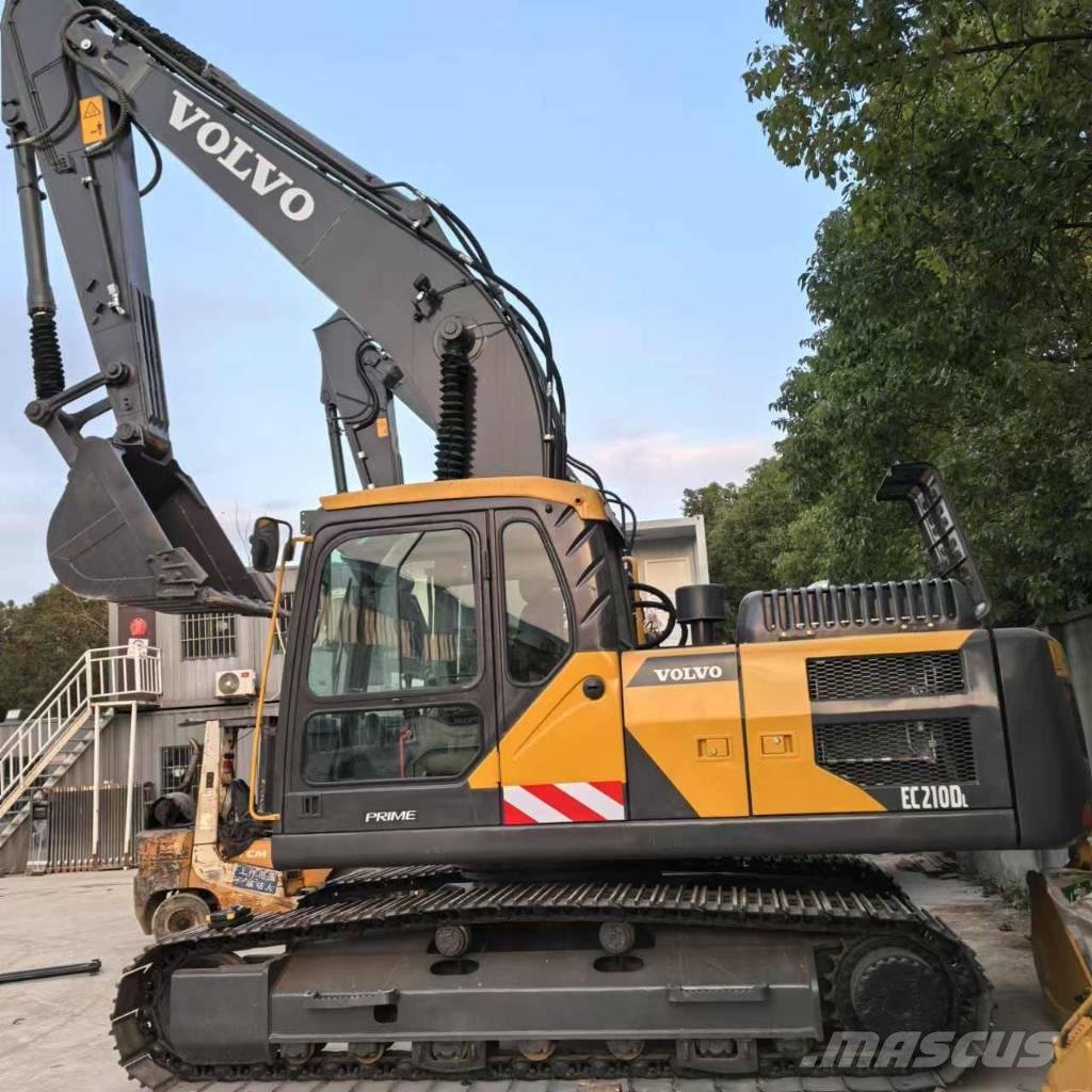 Volvo EC 210 D Midi excavators  7t - 12t