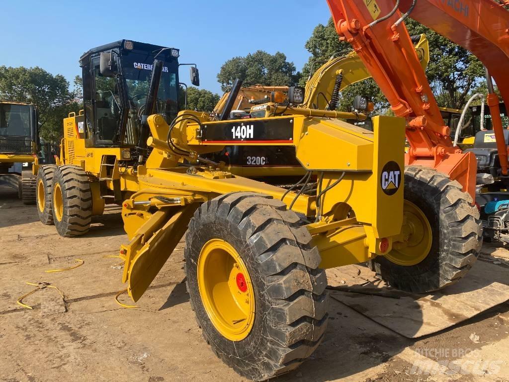 CAT 140 H Graders