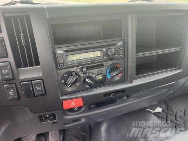 Isuzu FTR Box body trucks