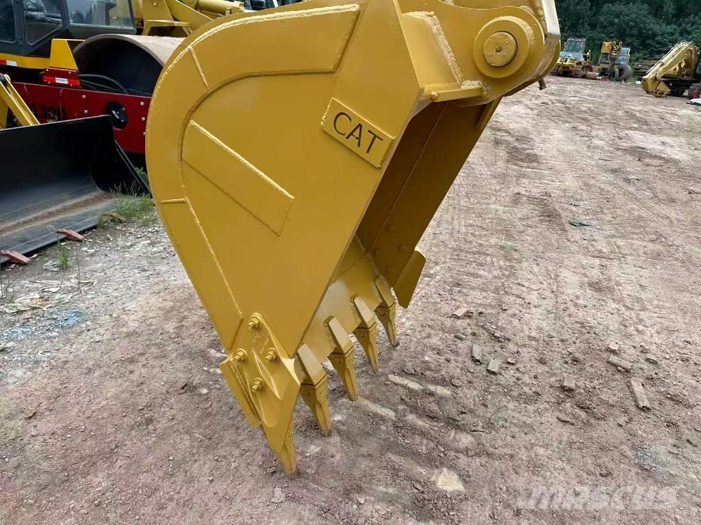 CAT 320BL Crawler excavators