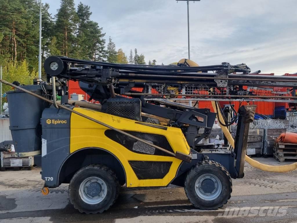 Epiroc FlexiROC T20R Surface drill rigs