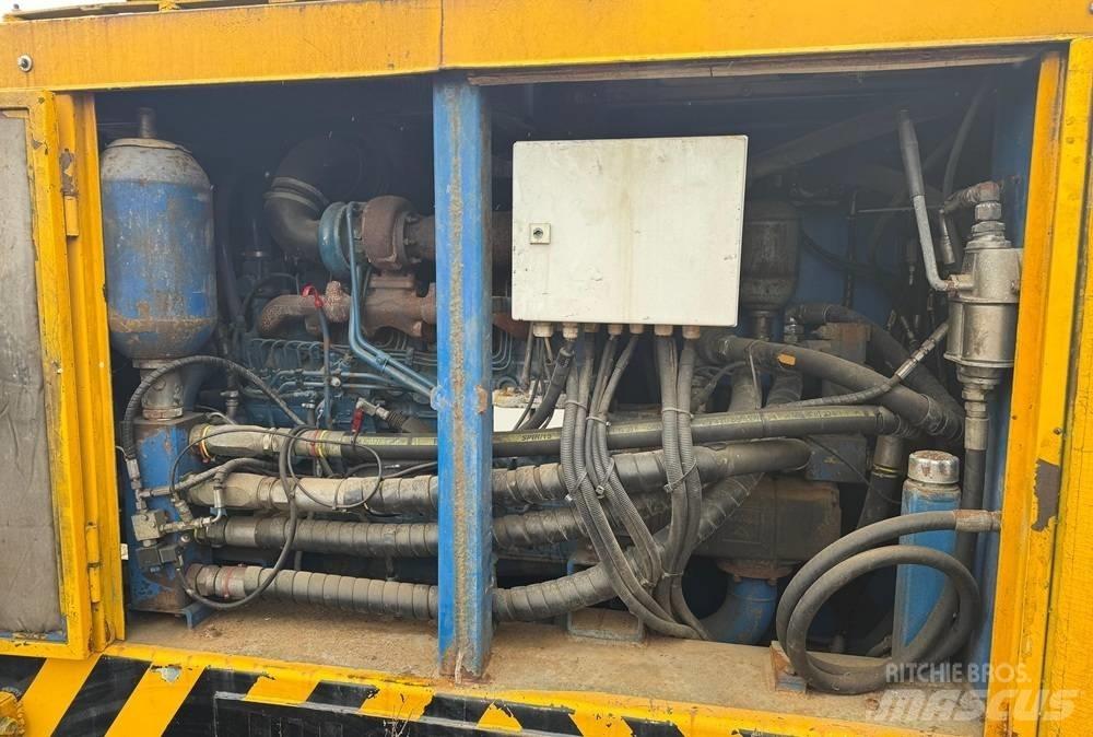 Junttan 10BCU Hydraulic pile hammers