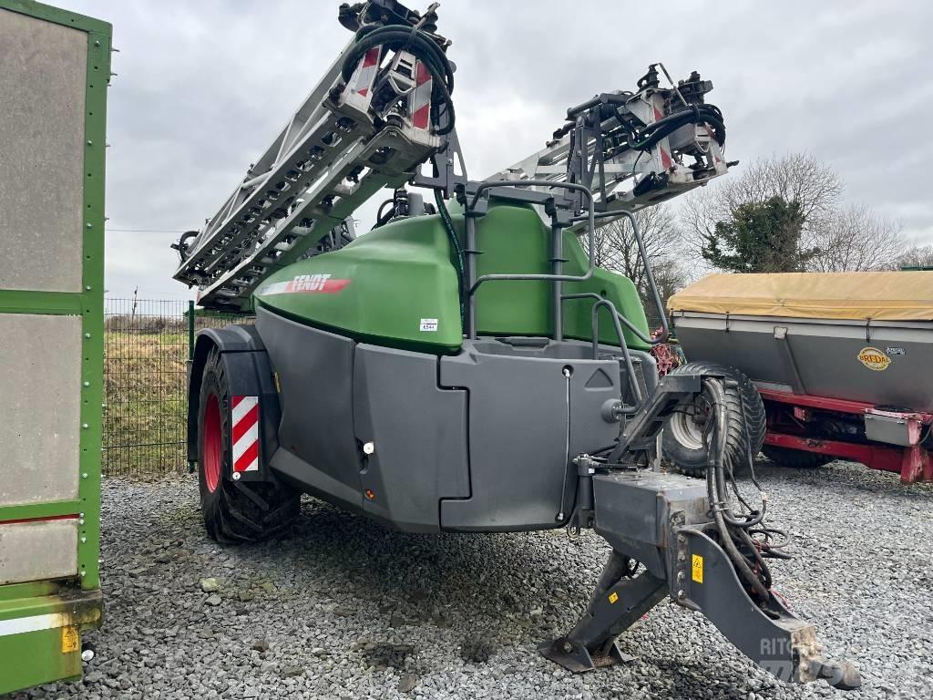 Fendt Rogator 355 Trailed sprayers