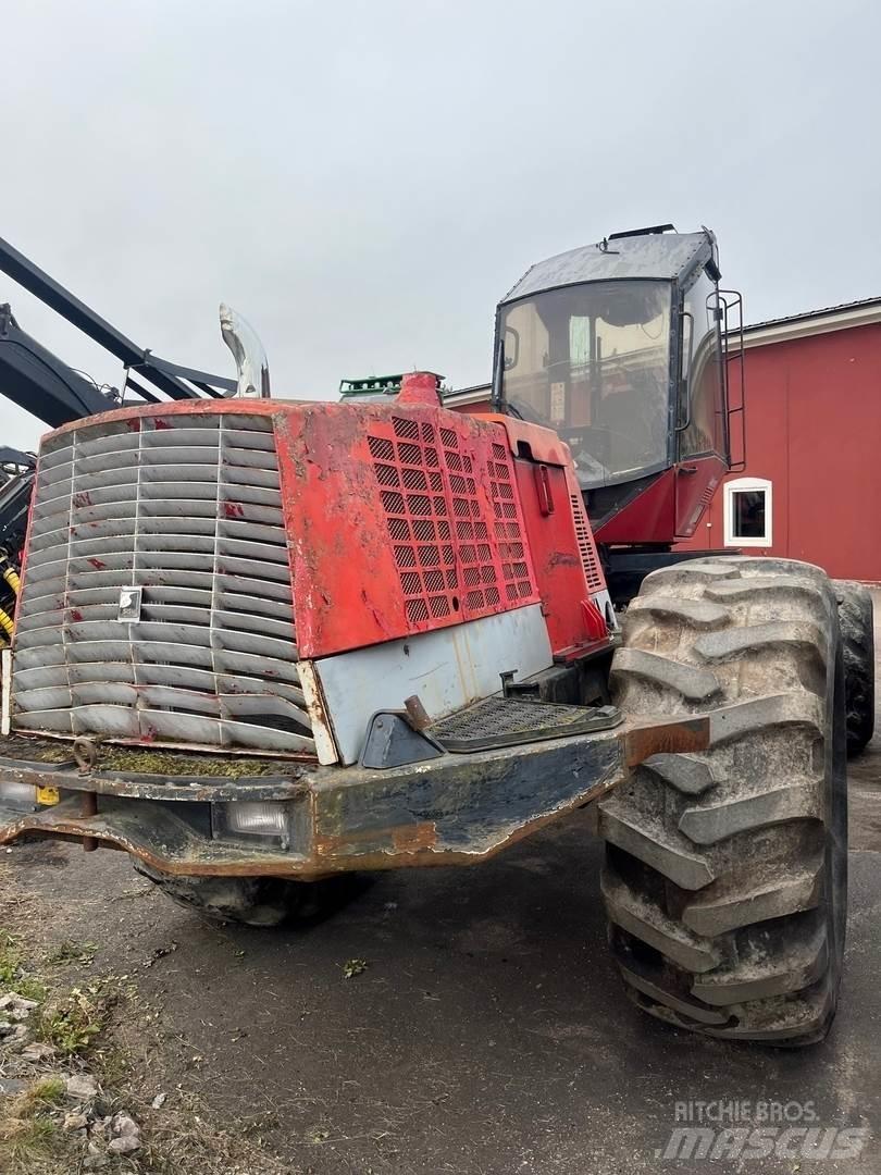 Valmet 921 Harvesters