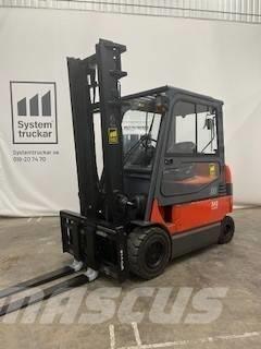 Toyota 7FBM30 Electric forklift trucks