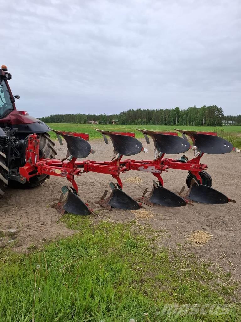 Vogel & Noot M950 Reversible ploughs