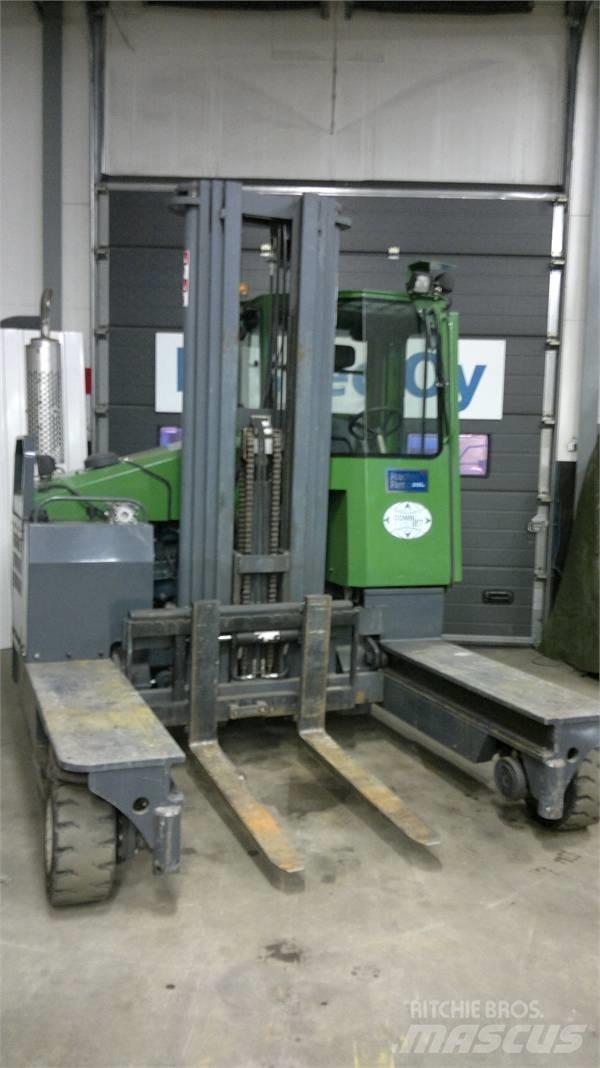 Combilift C4000 D 4-way reach trucks