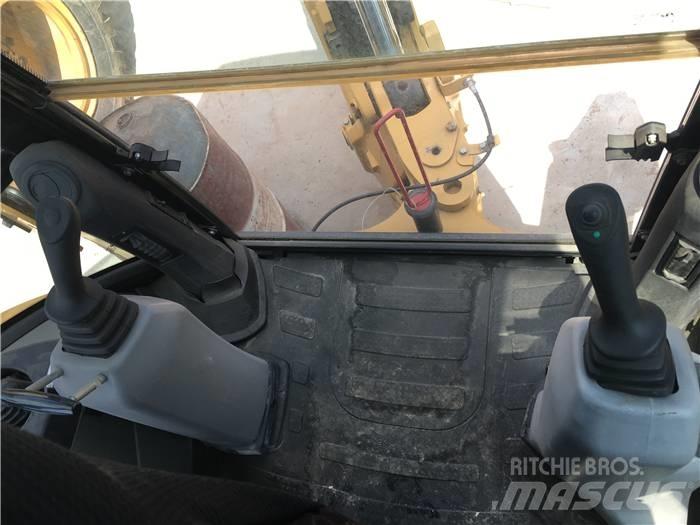CAT 420 F Backhoe loaders