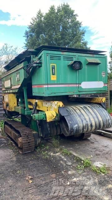 McCloskey Compaq Mobile screeners