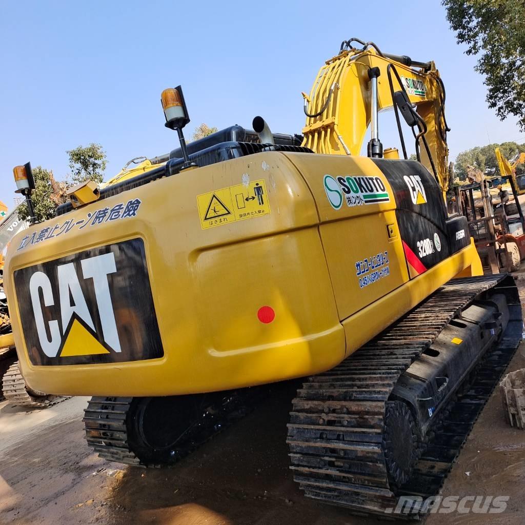CAT 320 D2 Crawler excavators