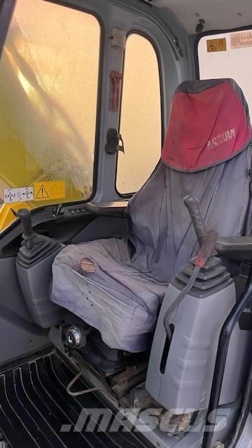 Kobelco E 175 Crawler excavators