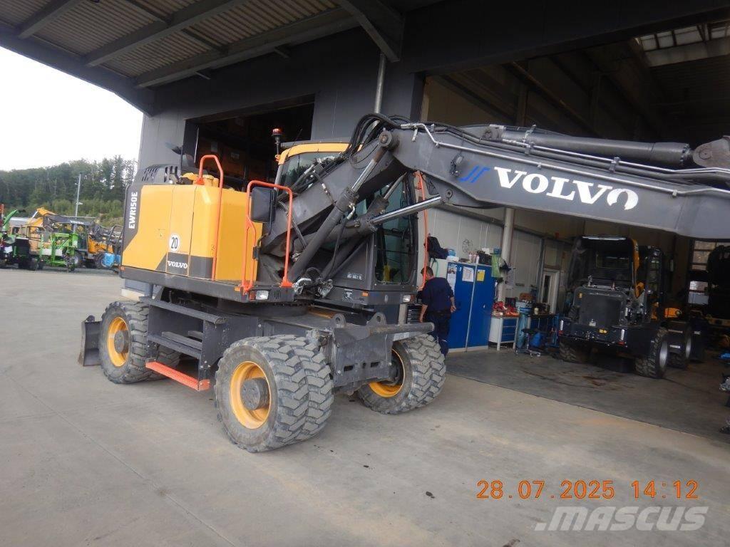 Volvo EWR 150 E Wheeled excavators