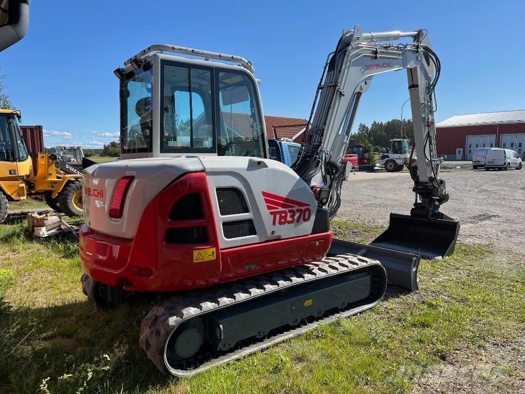 Takeuchi TB 370 Midi excavators  7t - 12t