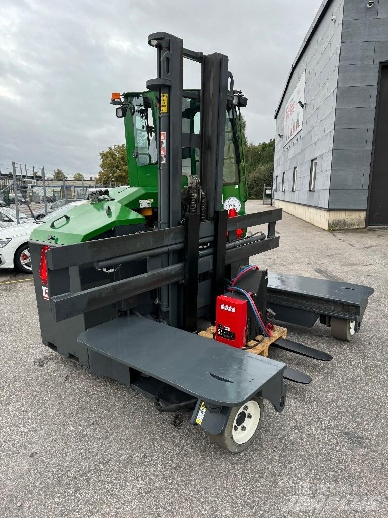 Combilift C4000ET 4-way reach trucks