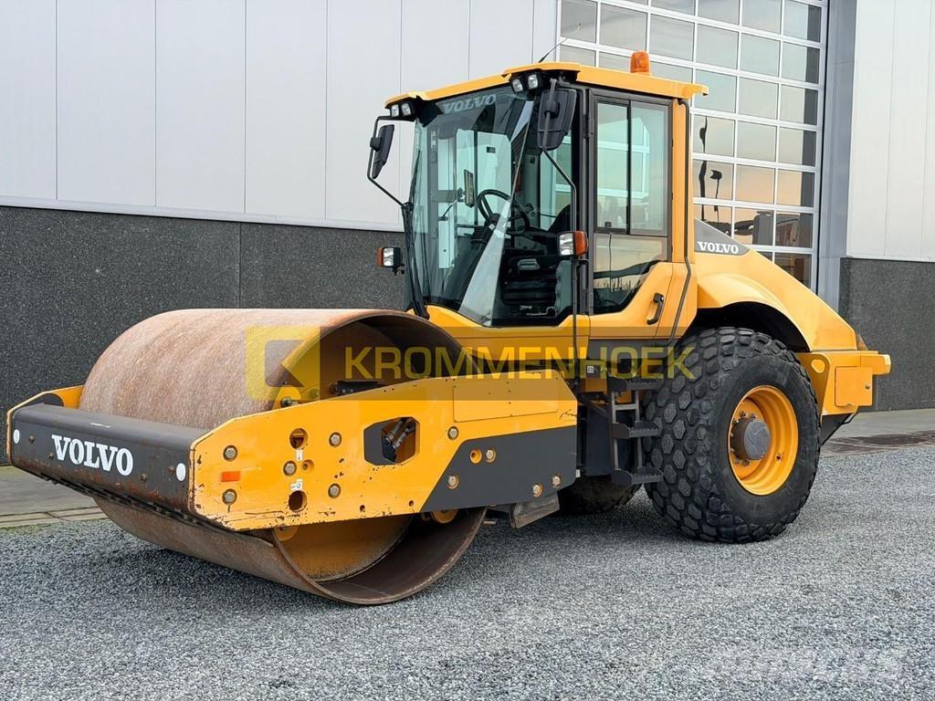 Volvo SD 135 B Plate compactors