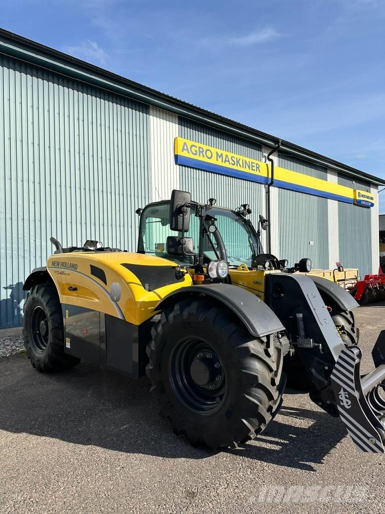 New Holland TH 7.42 Telescopic handlers