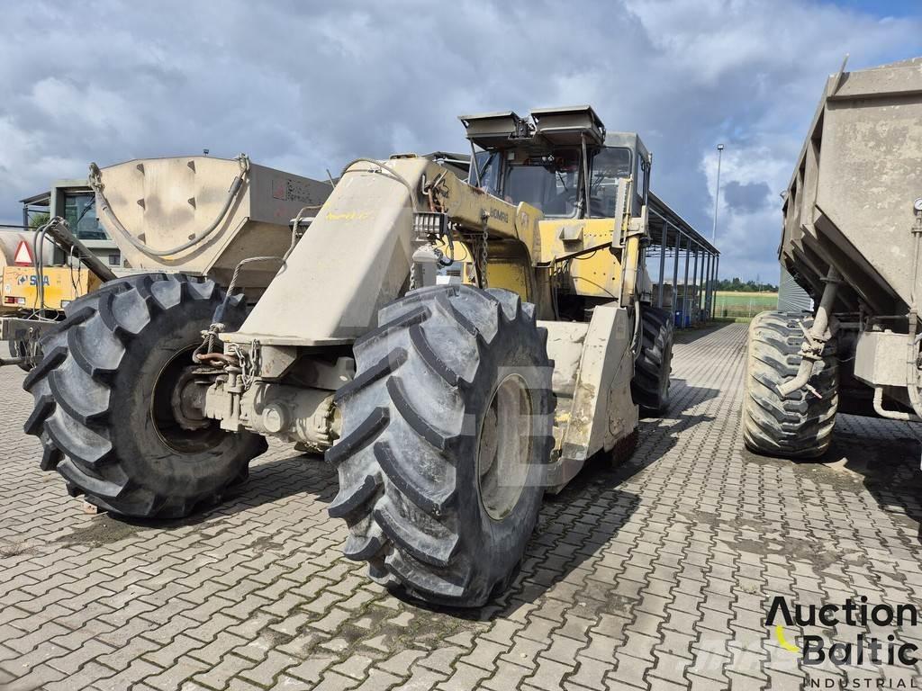 Bomag MPH 122 Graders