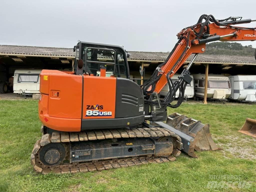Hitachi ZX85USB-6 Midi excavators  7t - 12t