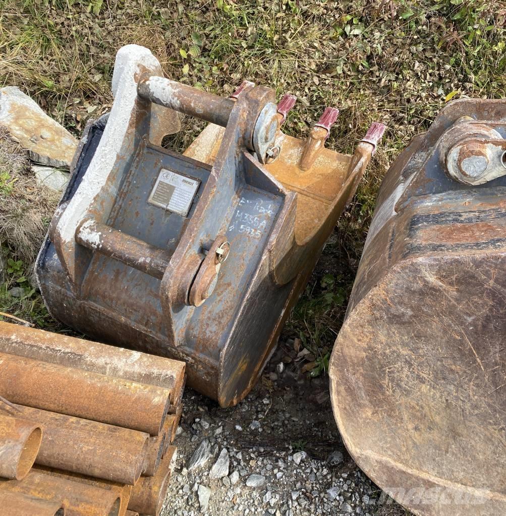 Menzi Muck 325 Wheeled excavators