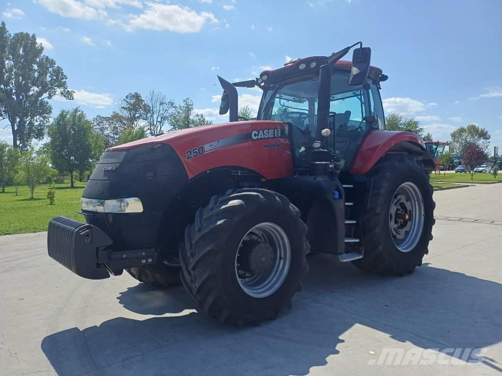Case IH Magnum 250 Tractors