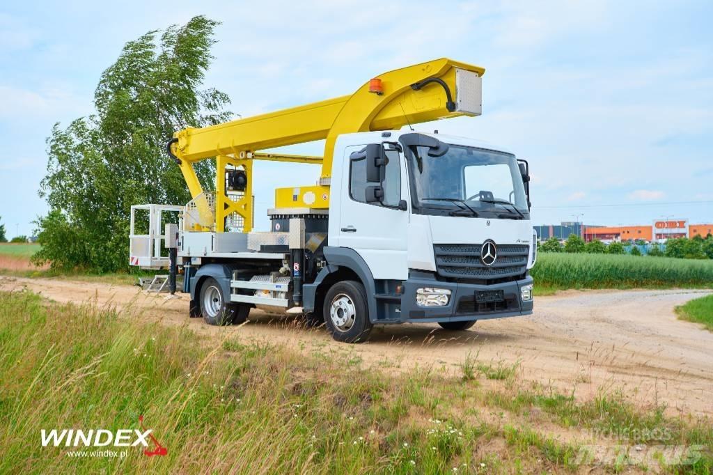 Palfinger P 300 KS Truck & Van mounted aerial platforms